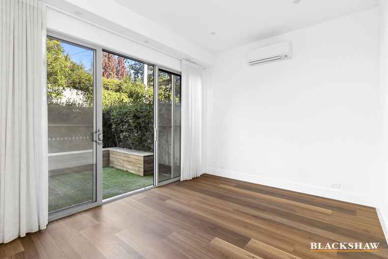 2/4 Endeavour Street Red Hill 2/4 Endeavour Street Red Hill