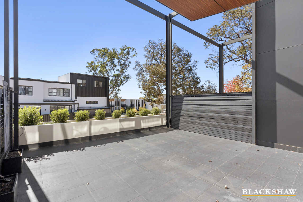 2/4 Endeavour Street Red Hill