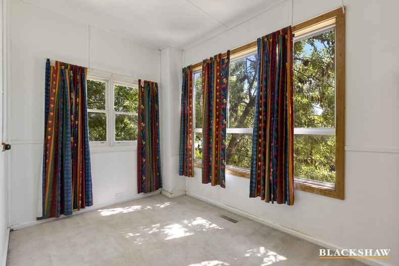 68 Derrima Road Queanbeyan