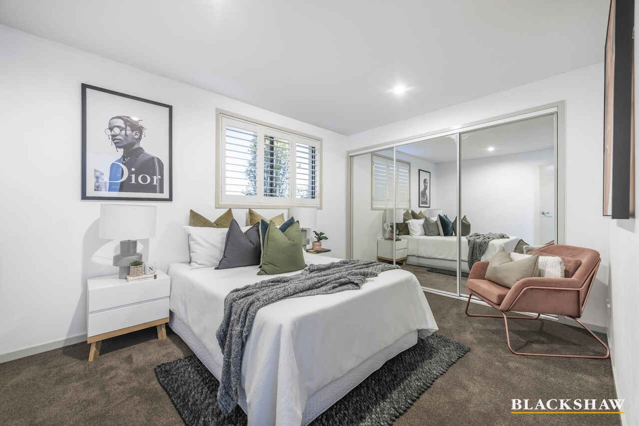 62/104 Henry Kendall Street Franklin