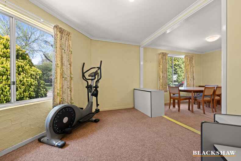 4 Blake Place Mawson