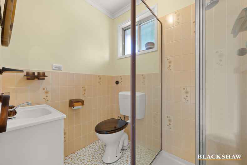 4 Blake Place Mawson