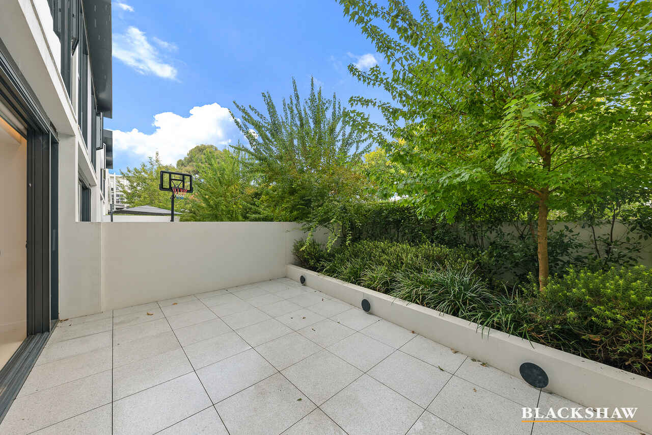 11/22 Canberra Avenue Forrest