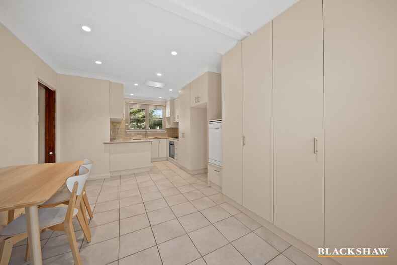 5 Arinya Street Narrabundah