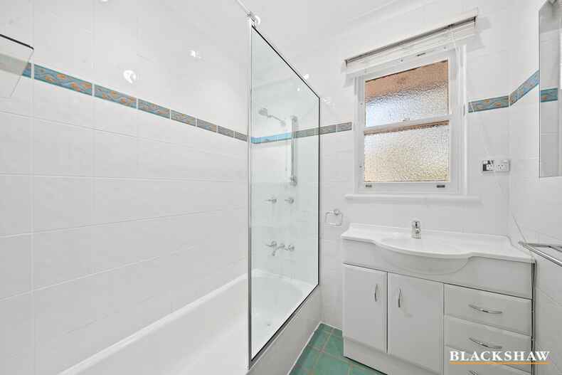 5 Arinya Street Narrabundah