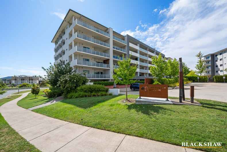 55/40 Philip Hodgins Street Wright 55/40 Philip Hodgins Street Wright