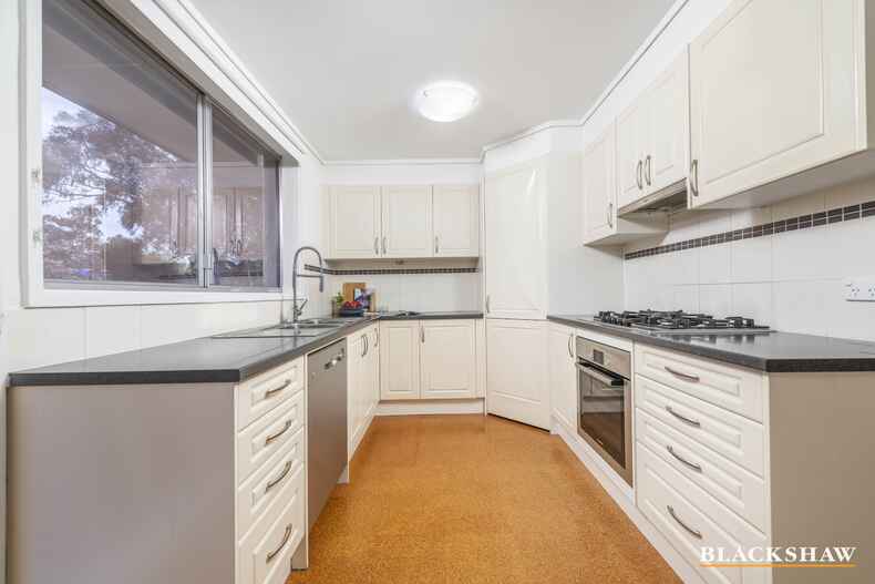 127 Ross Smith Crescent Scullin