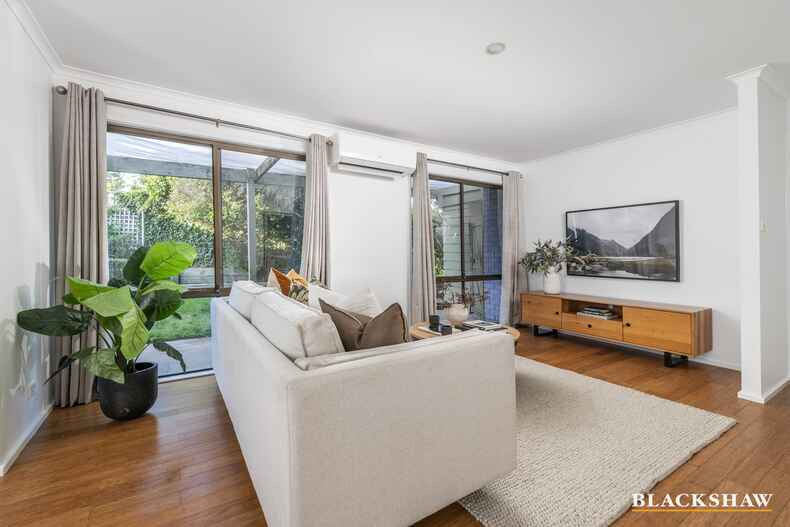 6/2 Covington Crescent Charnwood