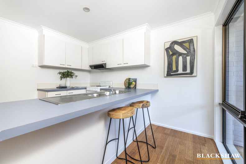 6/2 Covington Crescent Charnwood