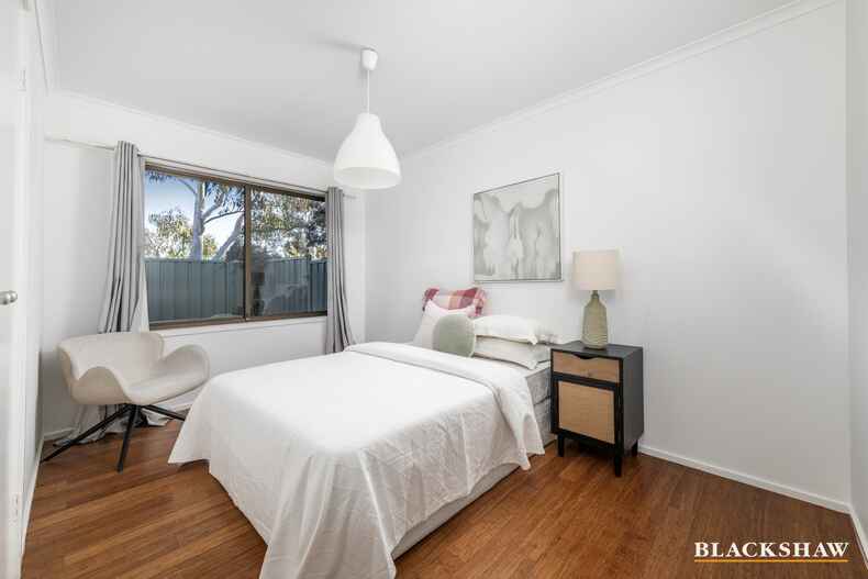 6/2 Covington Crescent Charnwood