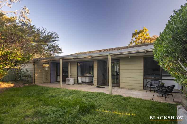 6/2 Covington Crescent Charnwood