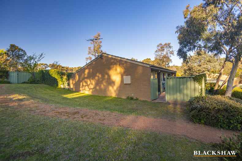 6/2 Covington Crescent Charnwood