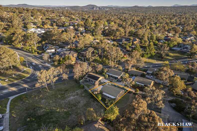 6/2 Covington Crescent Charnwood