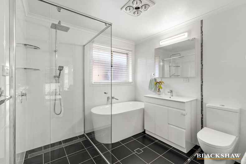 10 Dominic Drive Batehaven 10 Dominic Drive Batehaven