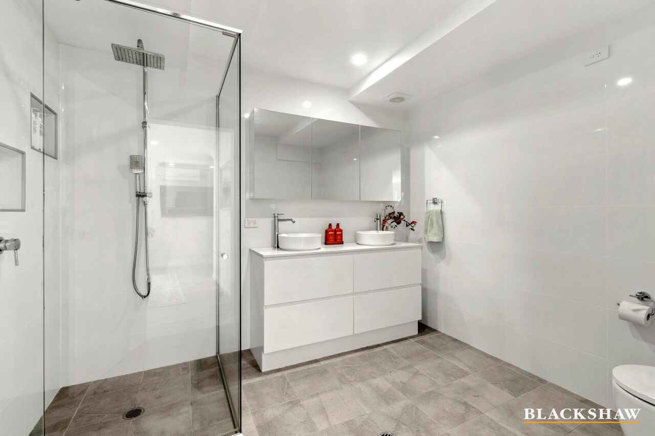 10 Dominic Drive Batehaven