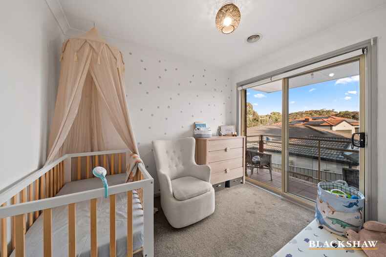 2/24 Binaburra Place Karabar