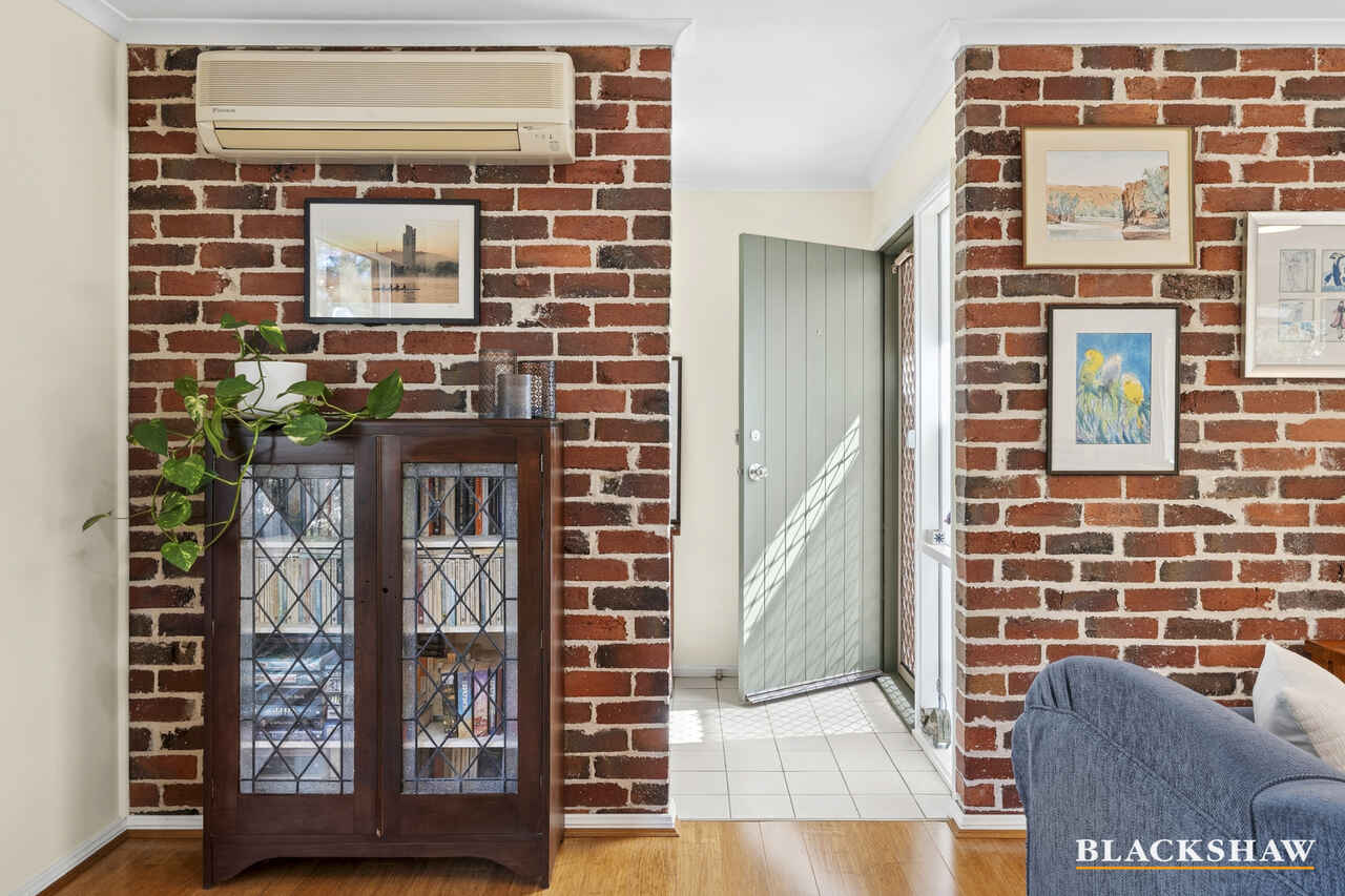 131 Summerville Crescent Florey