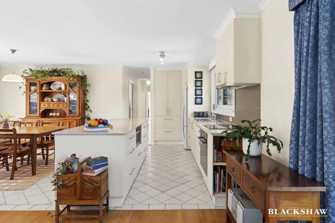 131 Summerville Crescent Florey