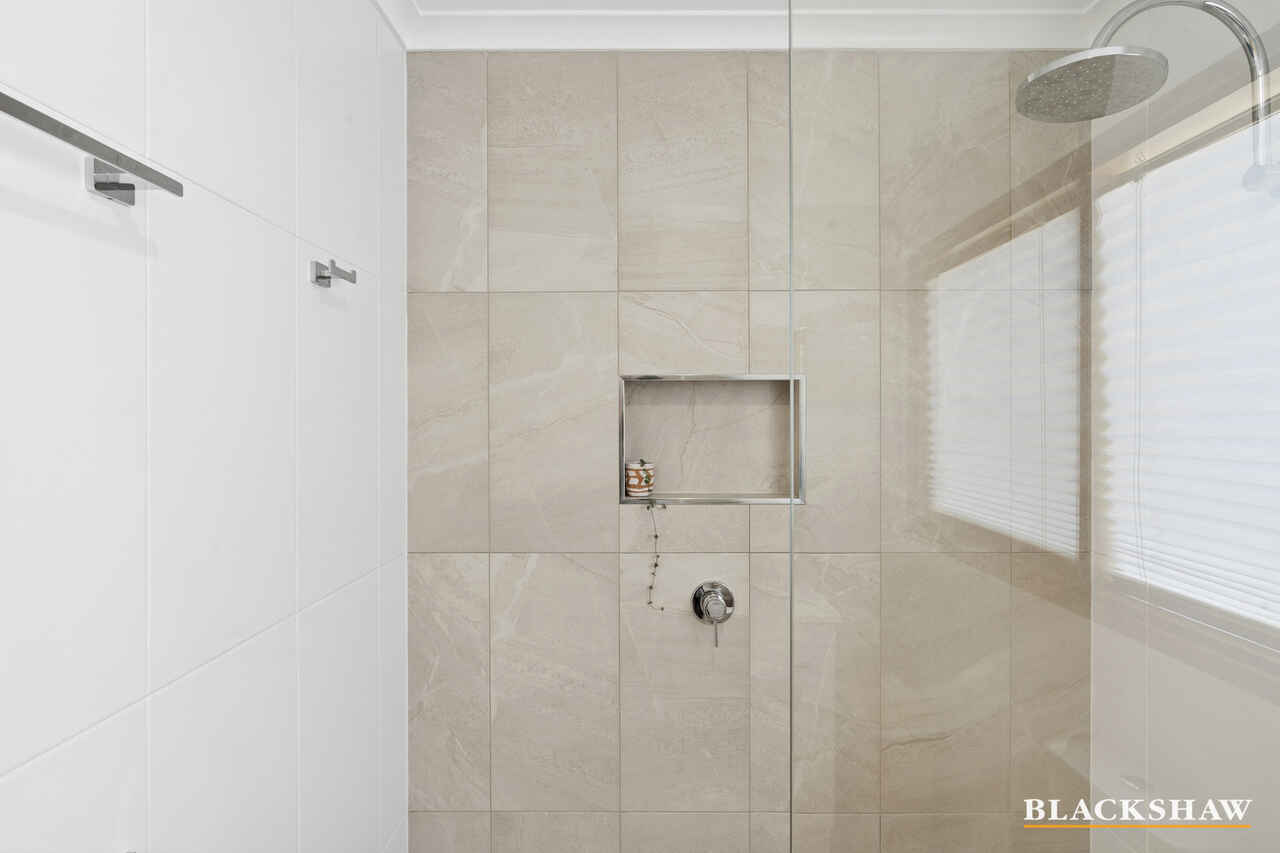 131 Summerville Crescent Florey