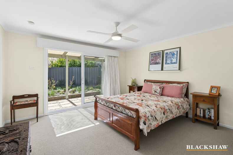 131 Summerville Crescent Florey 131 Summerville Crescent Florey