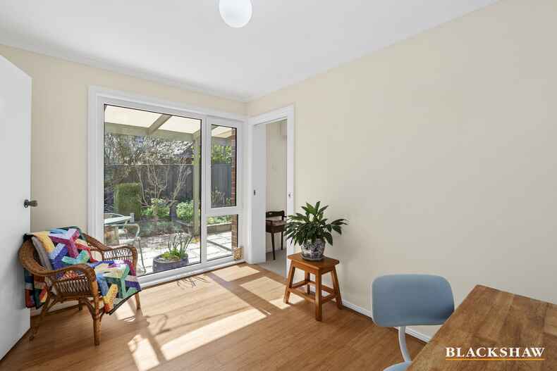 131 Summerville Crescent Florey 131 Summerville Crescent Florey