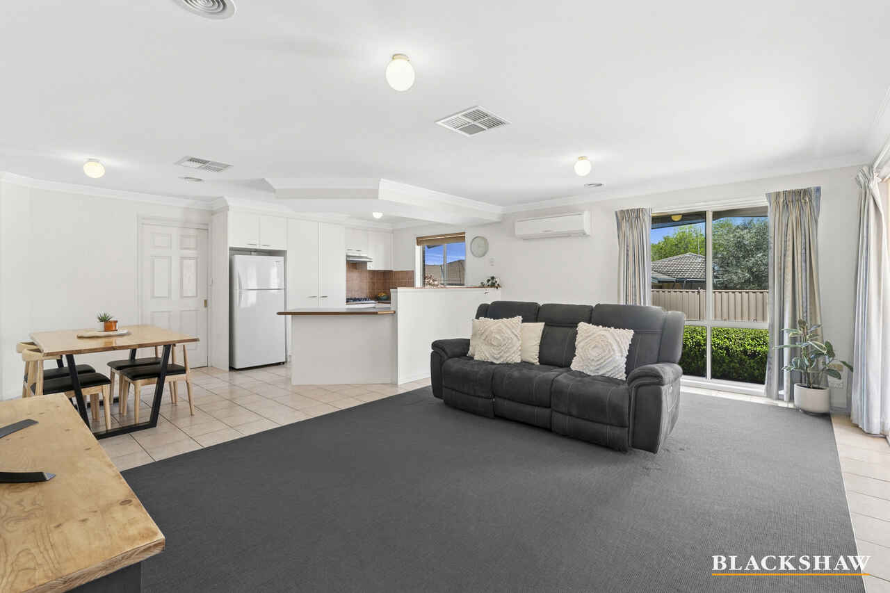 32 Traeger Street Dunlop