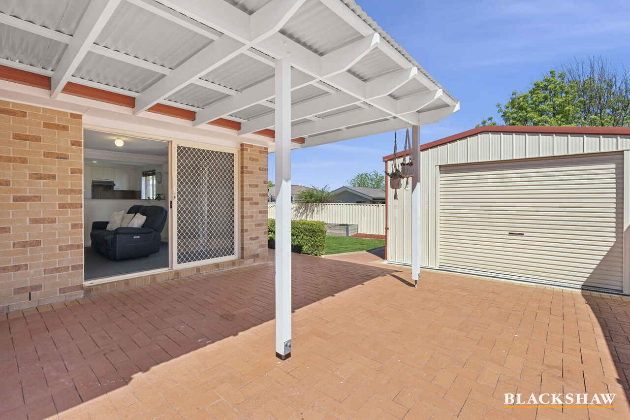 32 Traeger Street Dunlop