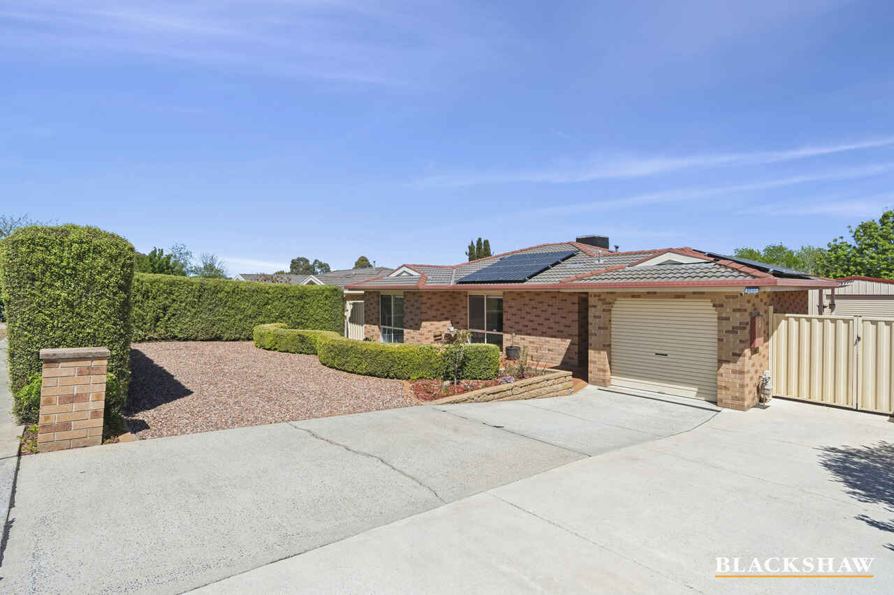 32 Traeger Street Dunlop