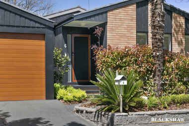 6 Le Souef Crescent Florey