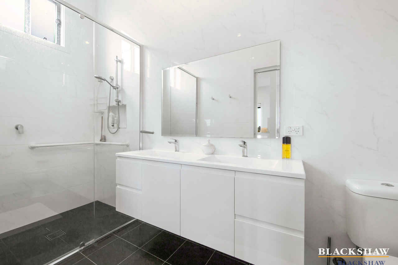 16 Bayridge Drive North Batemans Bay