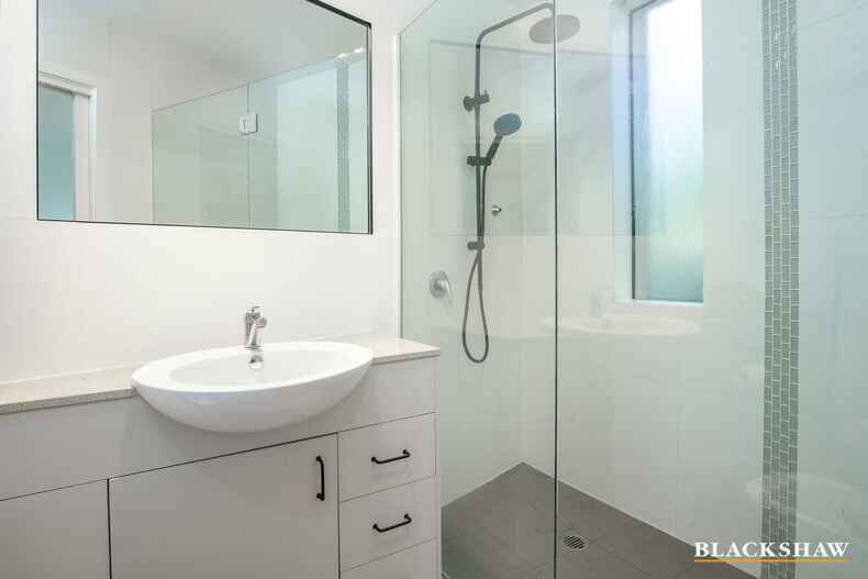 2/42 Henty Street Braddon 2/42 Henty Street Braddon