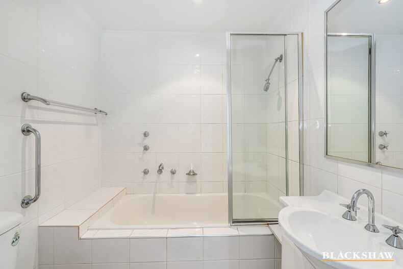 21/40 Moore Street Turner 21/40 Moore Street Turner