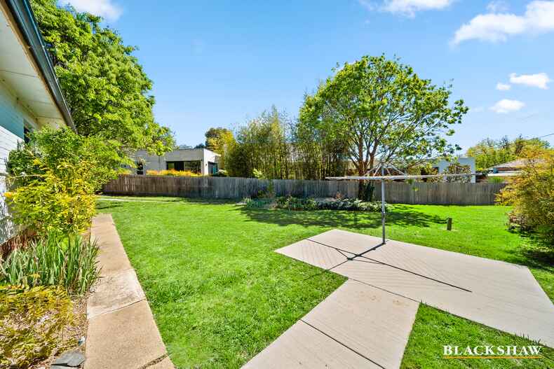 4 Banks Street Yarralumla