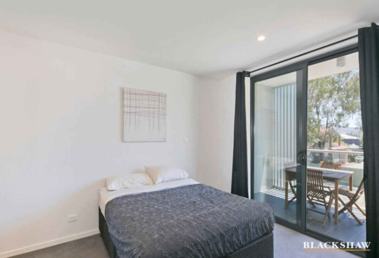 11/9 Leichhardt Street Kingston