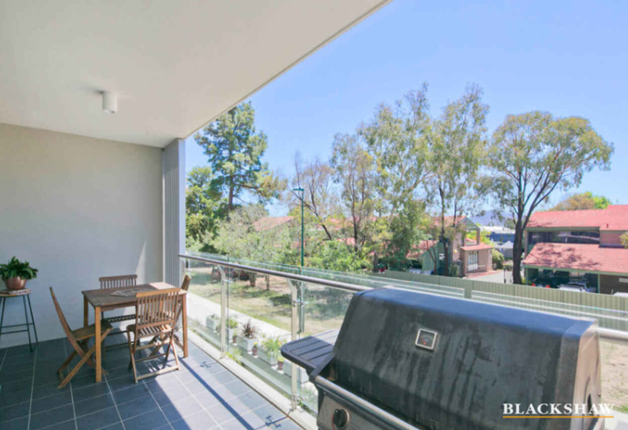 11/9 Leichhardt Street Kingston