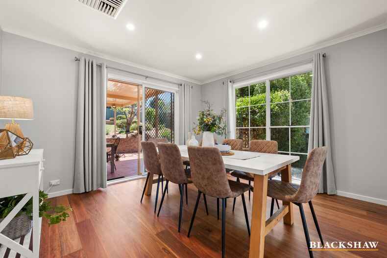 53 Martley Circuit Calwell