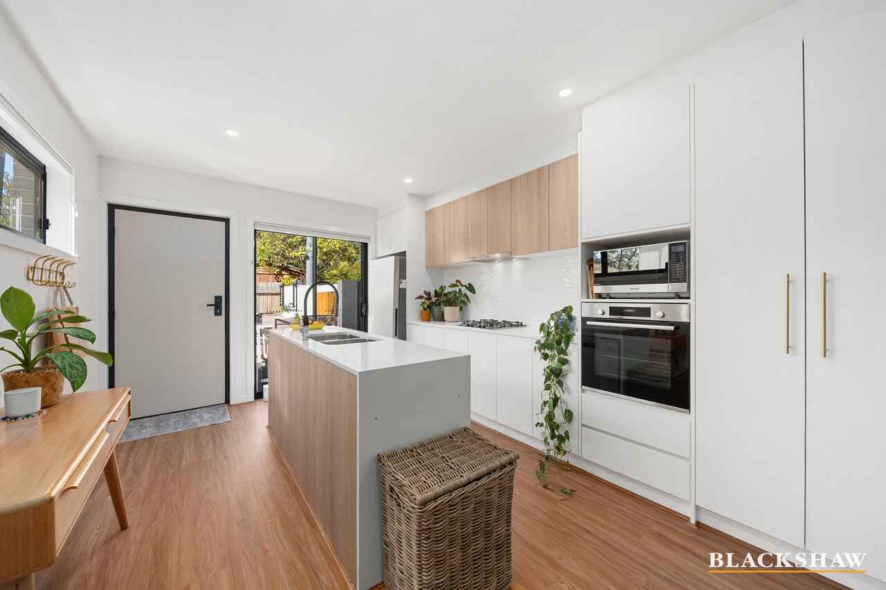 14/3 Lowrie Street Dickson