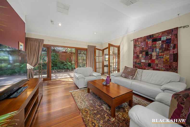 21 Ridley Street Turner