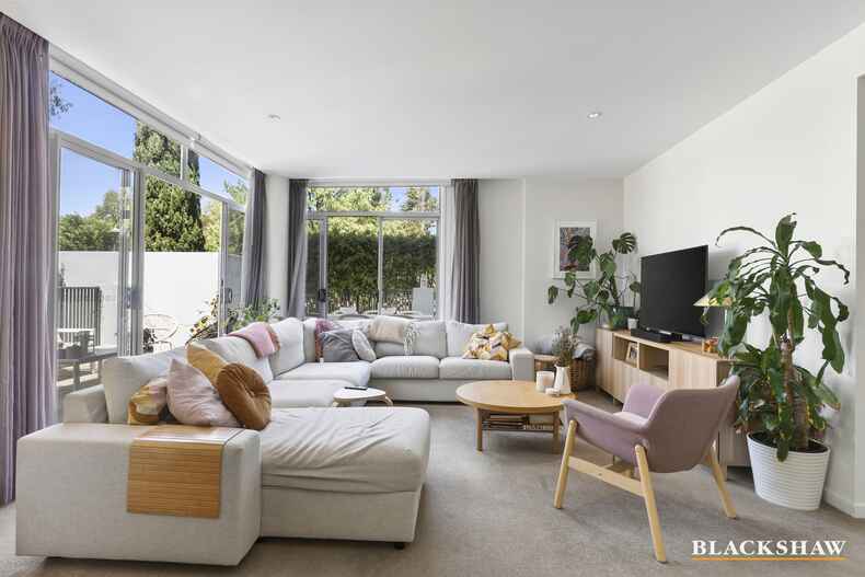 86/23 Macquarie Street Barton