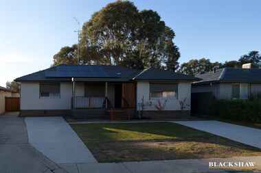 20 Crinoline Street Crestwood