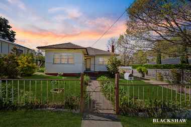 30 Hirst Avenue Queanbeyan