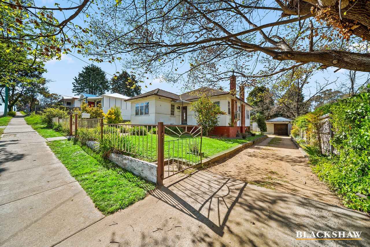 30 Hirst Avenue Queanbeyan