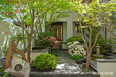 2/37 Dominion Circuit Forrest