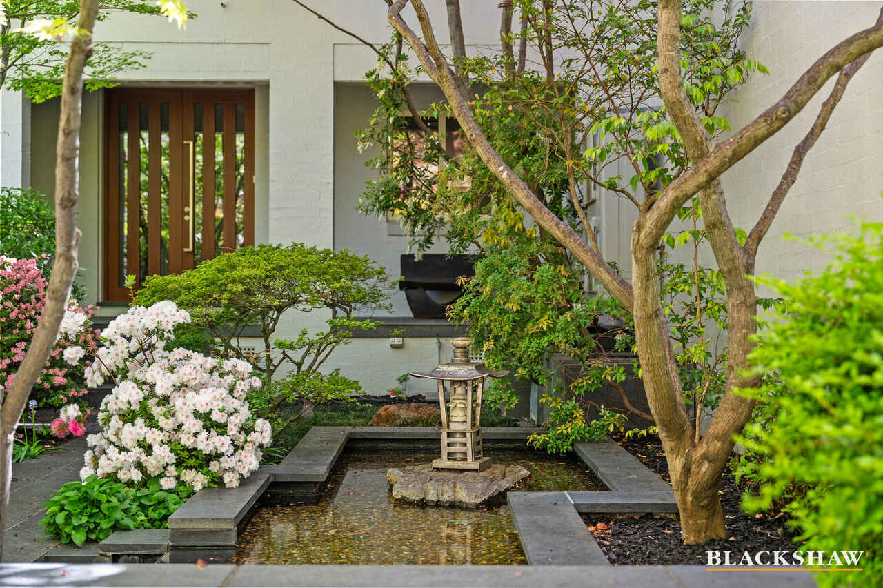 2/37 Dominion Circuit Forrest