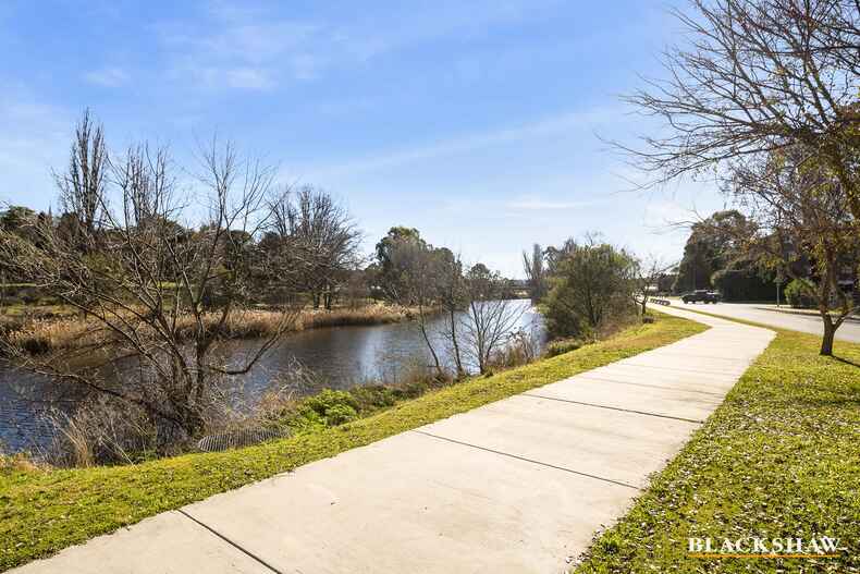 9/46 Trinculo Place Queanbeyan