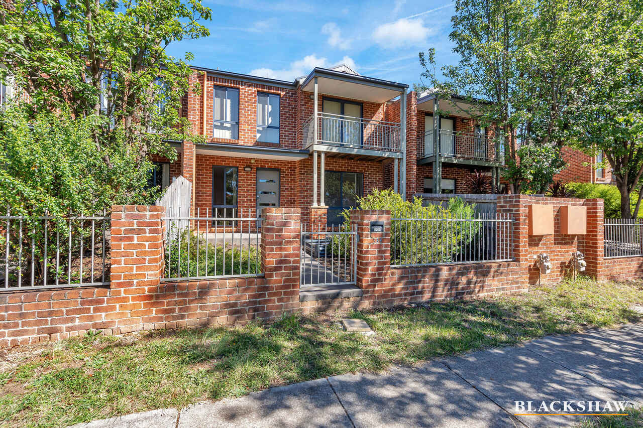 334 Anthony Rolfe Avenue Gungahlin