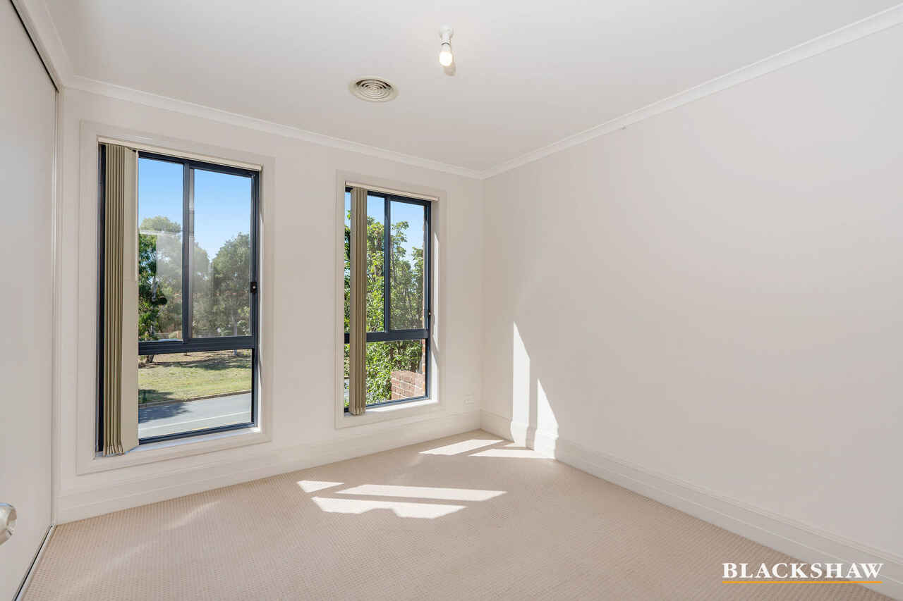 334 Anthony Rolfe Avenue Gungahlin