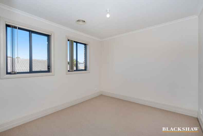 334 Anthony Rolfe Avenue Gungahlin 334 Anthony Rolfe Avenue Gungahlin