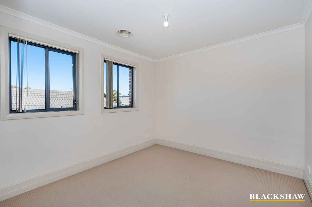 334 Anthony Rolfe Avenue Gungahlin