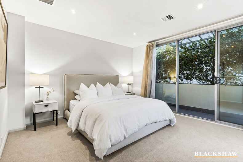 1/28 Canberra Avenue Forrest 1/28 Canberra Avenue Forrest